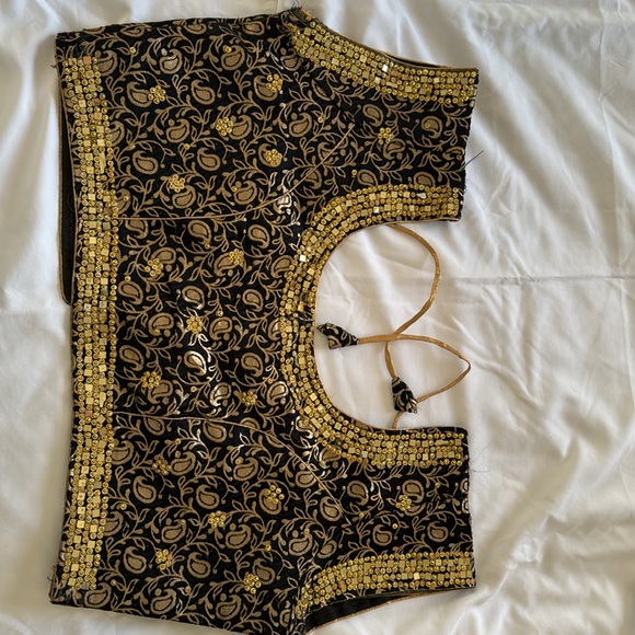 Indian saree blouse - Picture 2 of 5